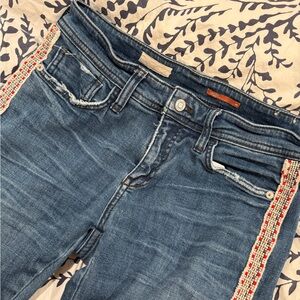 Pilcro Blue Jeans with side ribbon